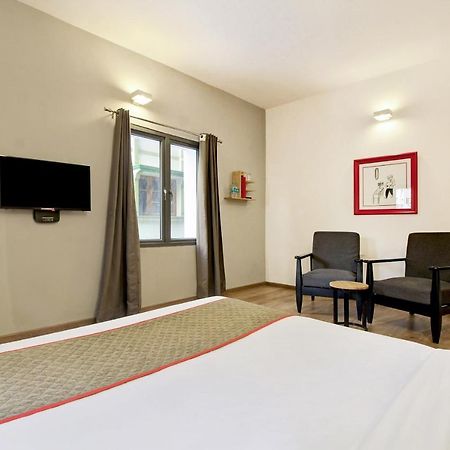 היידראבד Oyo Townhouse 9 Hitech City מראה חיצוני תמונה