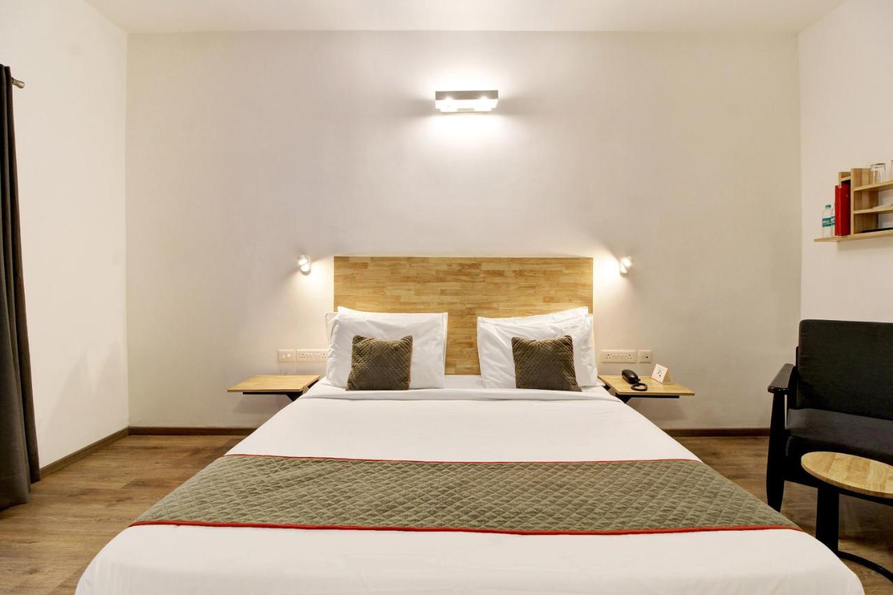 היידראבד Oyo Townhouse 9 Hitech City מראה חיצוני תמונה