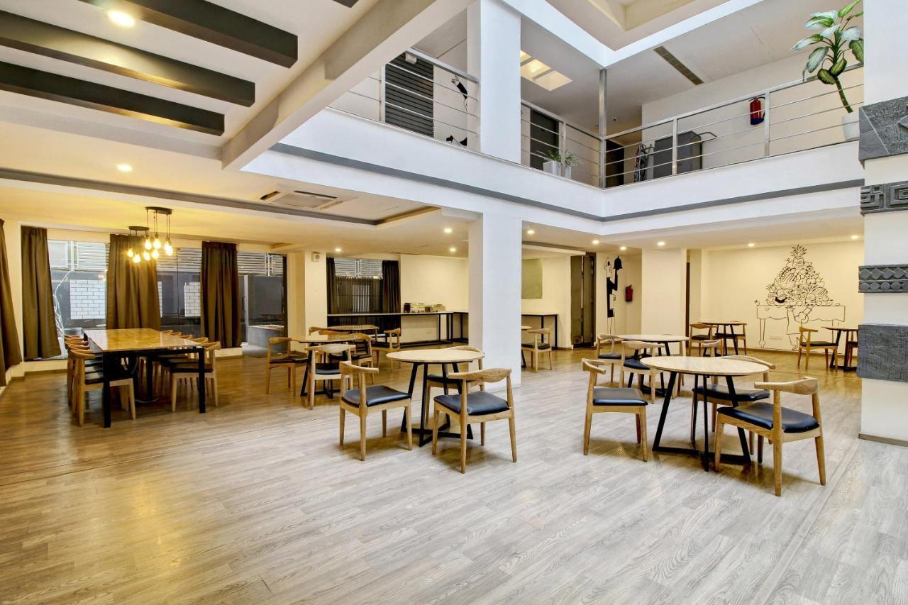 היידראבד Oyo Townhouse 9 Hitech City מראה חיצוני תמונה