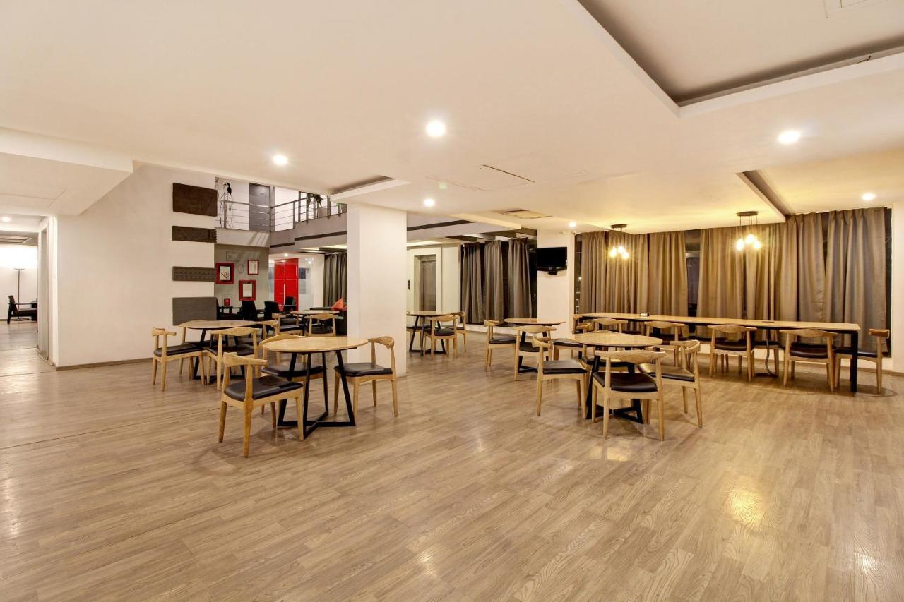 היידראבד Oyo Townhouse 9 Hitech City מראה חיצוני תמונה